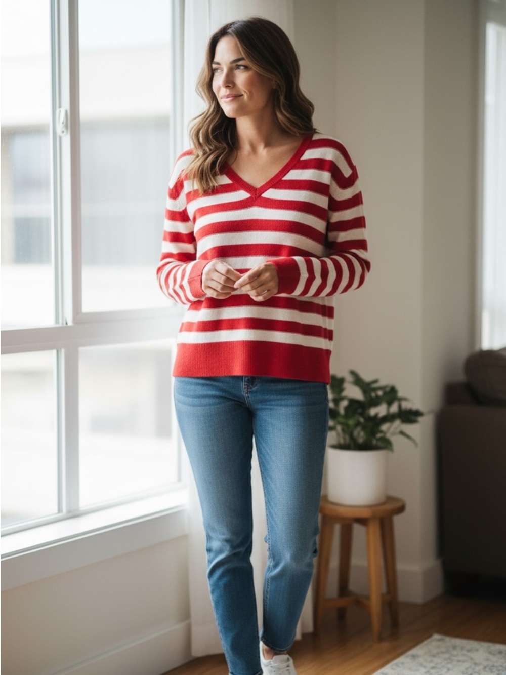 🧵👚(Lovely) Women’s XXL Striped Sweater ((LIKE NEW))👚🧵